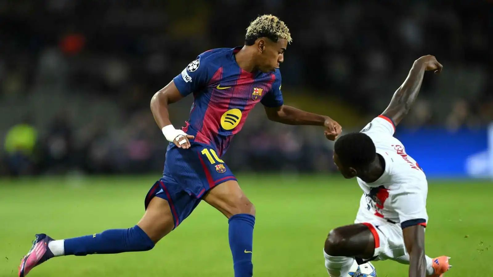 خبر صادم للبارسا.. نهاية موسم لامين يامال رسميًا