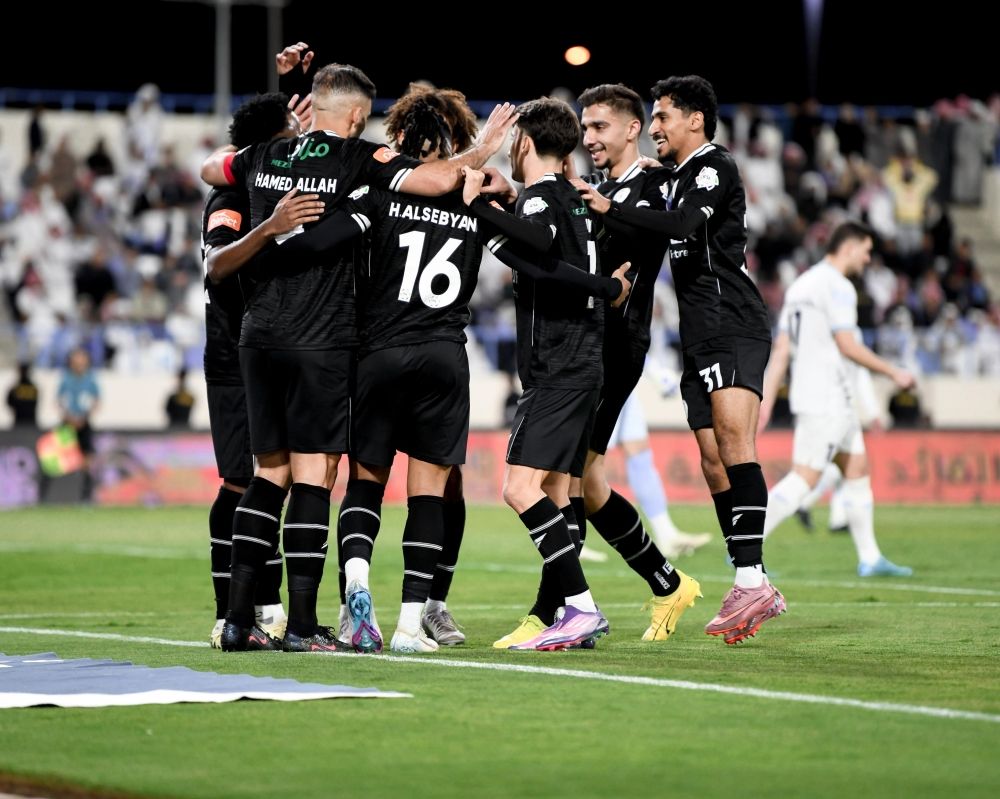 قائمة قنوات مفتوحة.. القنوات الناقلة لمباراة الشباب ضد...