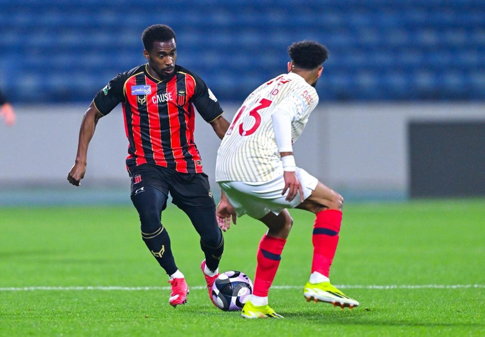 اطّلع على الآن مجانًا.. القنوات الناقلة لمباراة ضمك ضد...