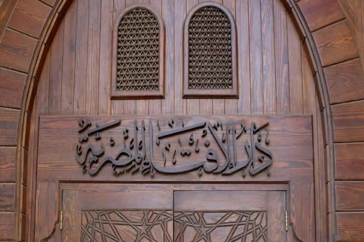 حكم قضاء الصلوات الفائتة بالترتيب.. أمين الفتوى بدار...