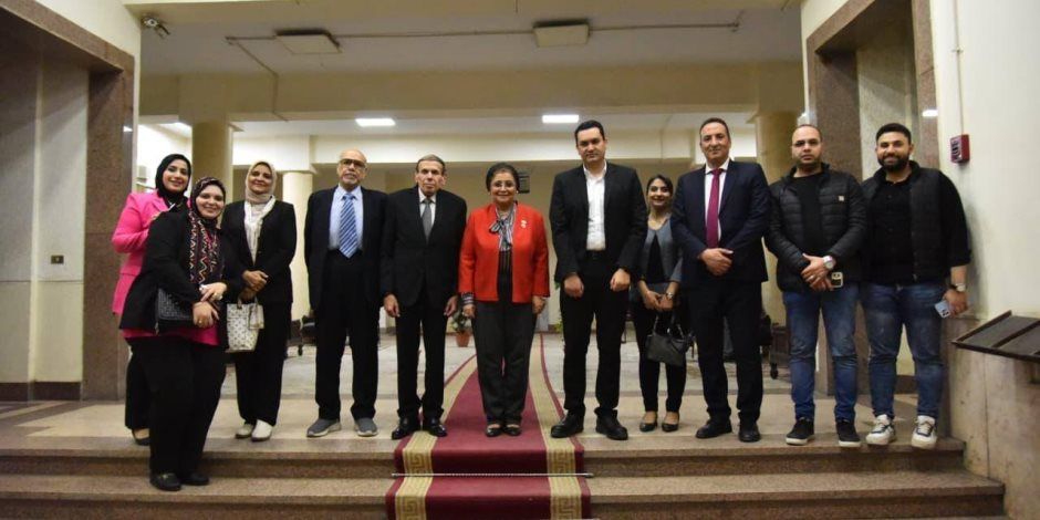 نائب وزير الصحة تتفقد المنشآت الصحية بمحافظة البحيرة وتعقد اجتماعات موسعة