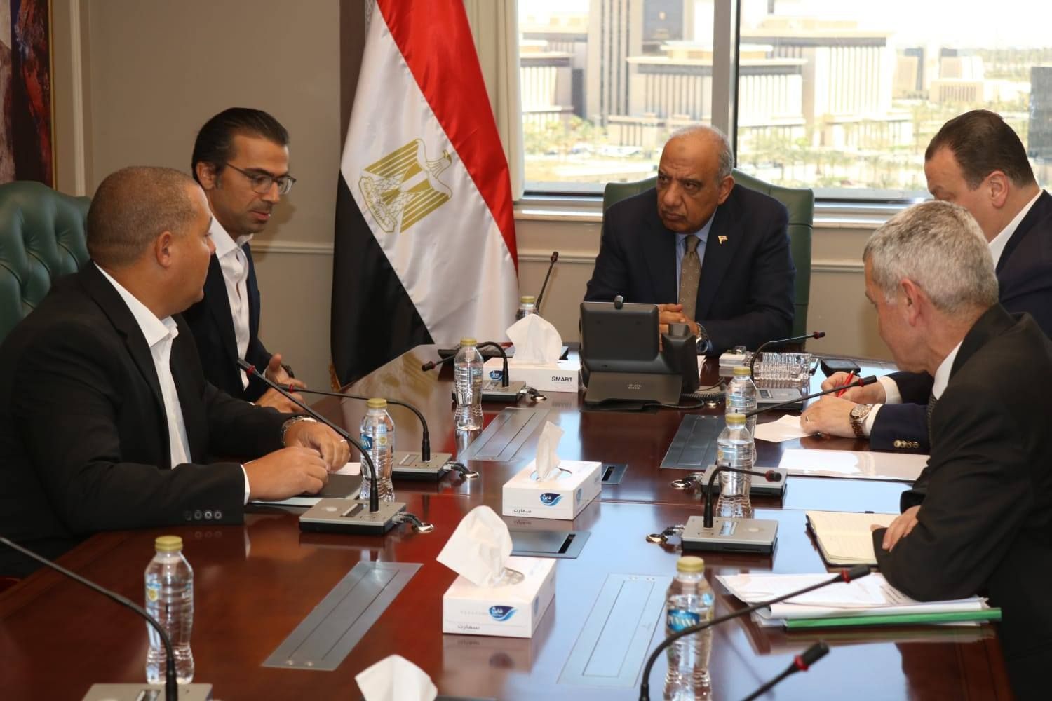 وزير الكهرباء: نحرص على التوسع في أنظمة تخزين الطاقة والإسراع في تنفيذ المشروعات