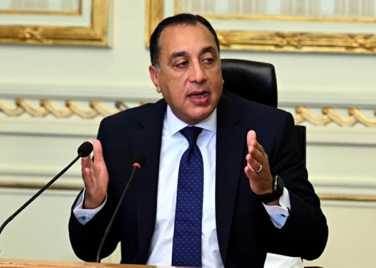 تغيير مواعيد غلق المحلات في مصر.. تعرف على...