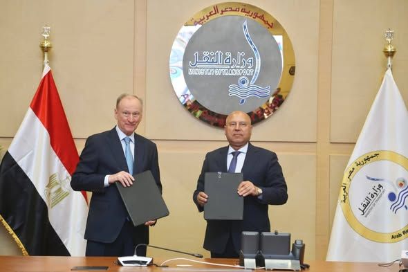 وزير النقل: نستهدف تحويل مصر إلى مركز إقليمي للنقل واللوجستيات وتعزيز الشراكة مع روسيا