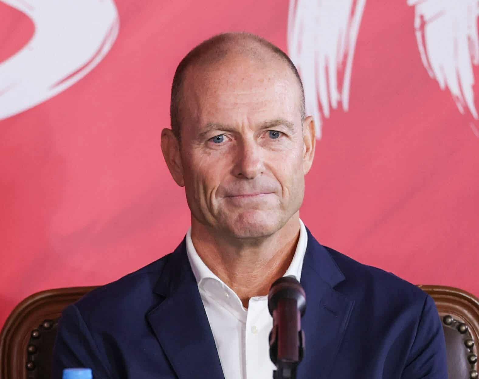 الأهلي يحسم مصير توروب داخل الفريق.. قرار نهائي...