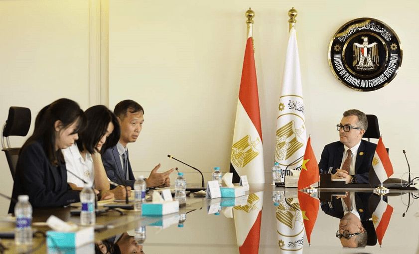 وزير التخطيط: نتطلع إلى شراكة تنموية حقيقية مع فيتنام