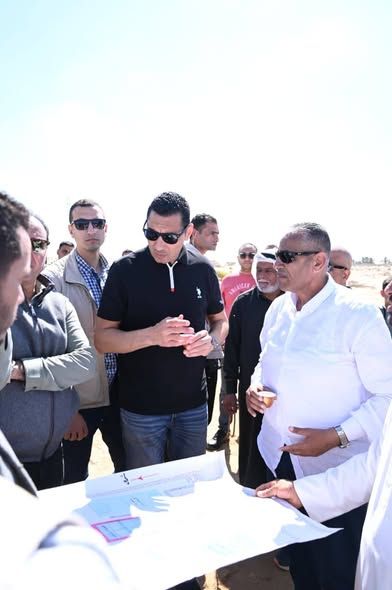 وزير الشباب والرياضة يتفقد مركز شباب الشهداء بمحافظة شمال سيناء ويوجه بسرعة التنفيذ