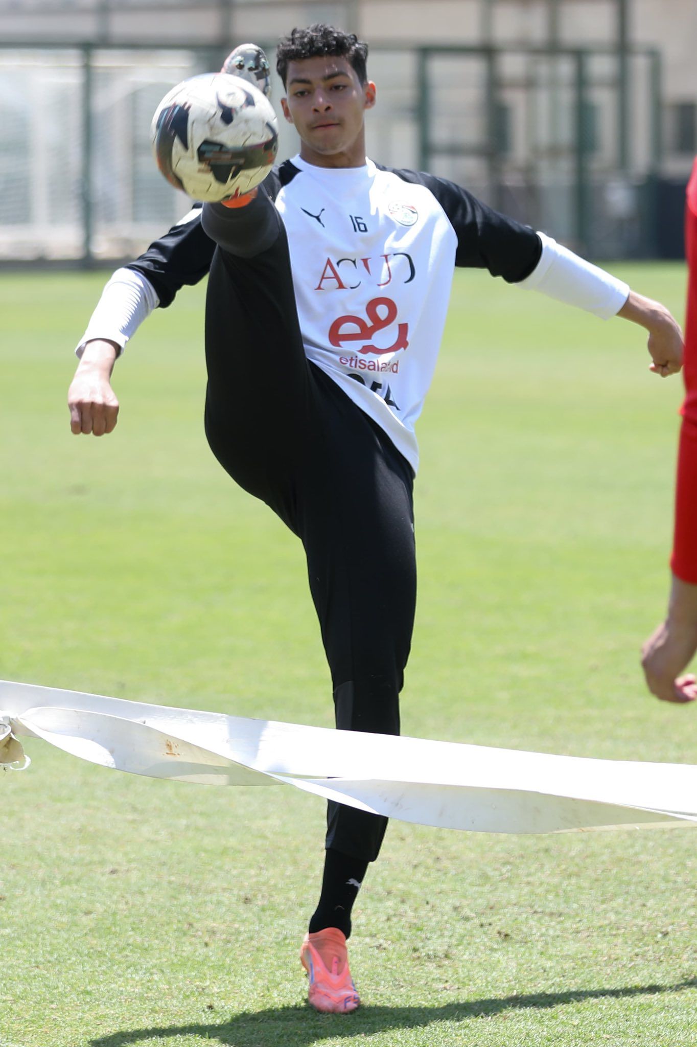 منتخب الناشئين 2009 يدخل مرحلة الحسم.. معسكر مكثف وخطة فنية شاملة استعدادا لأمم أفريقيا