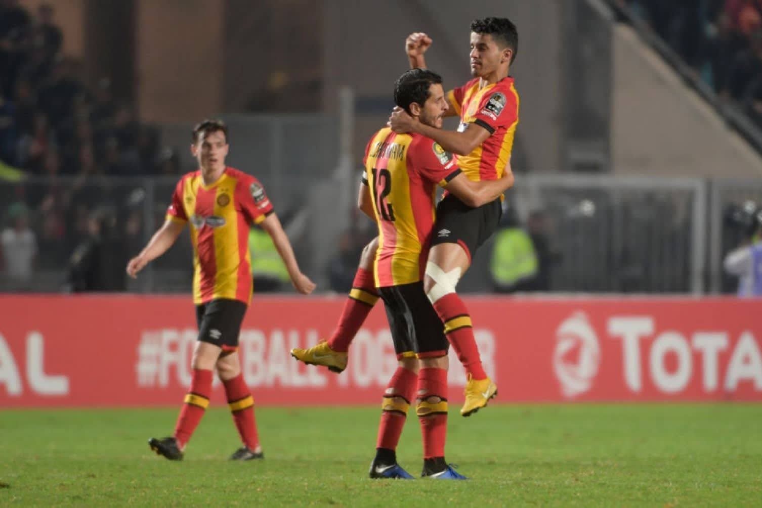 الترجي ضد الصفاقسي.. تعادل سلبي مثير في كلاسيكو...