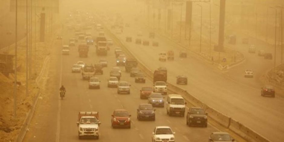 وزيرة التنمية المحلية والبيئة تتابع تأثير العوامل الجوية على جودة الهواء غداً السبت