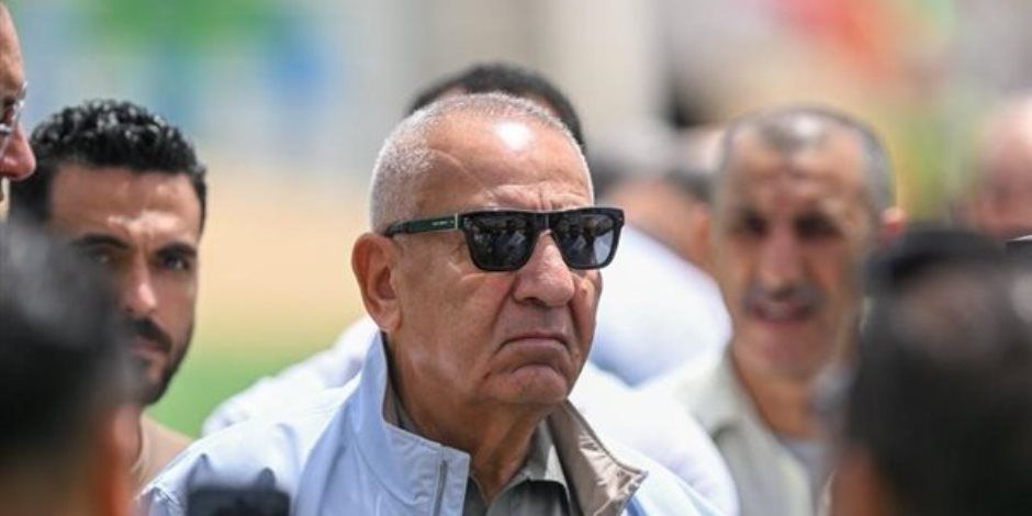 كامل أبو علي يعلن عدم استمراره فى رئاسة النادي المصري لفترة جديدة