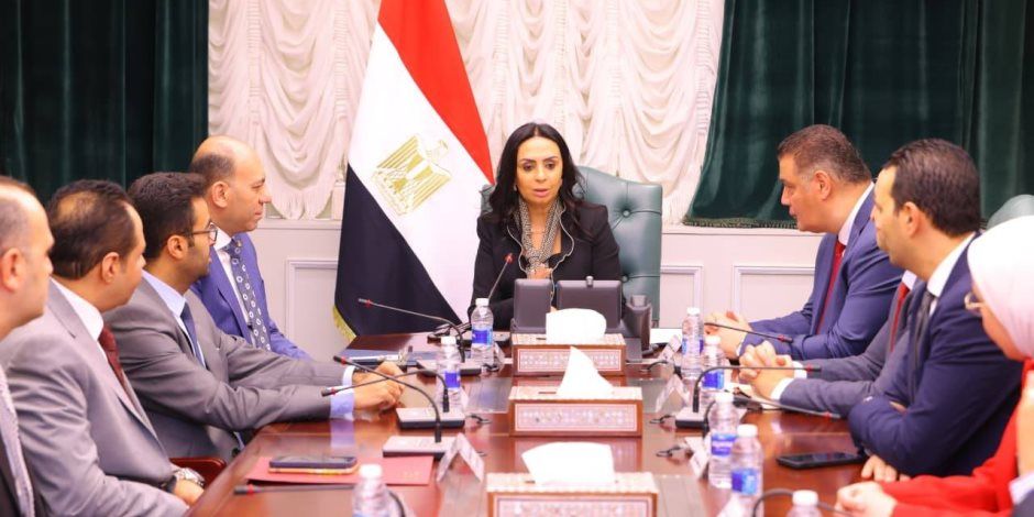 وزيرة التضامن تشهد توقيع بروتوكول تعاون بين "مكافحة الإدمان" والهلال الأحمر و"الصحة النفسية"