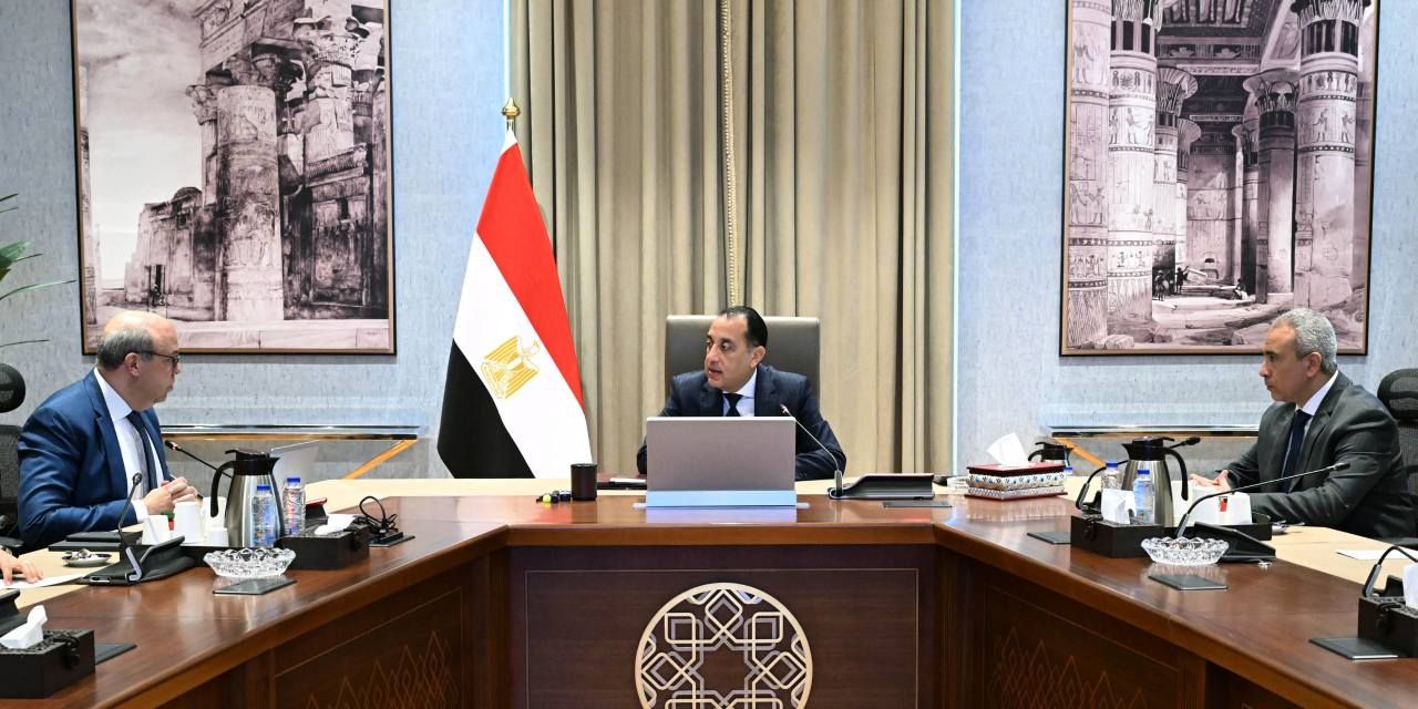 وزير الطيران المدني: يجري التجهيز لطرح 20 مطاراً على القطاع الخاص