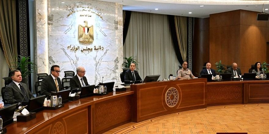 وزير التخطيط: نمو الاقتصاد المصري يرتفع إلى 5% في الربع الثالث