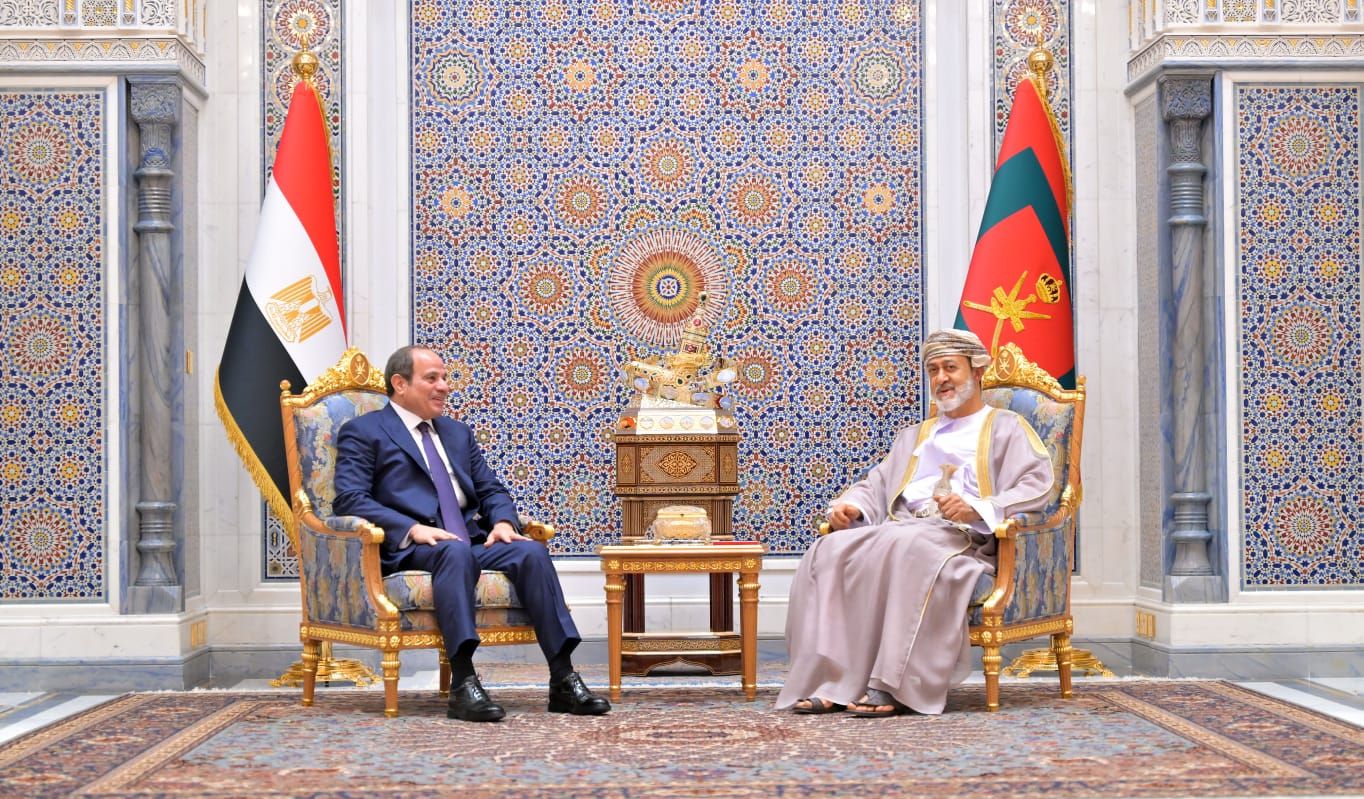 السلطان هيثم بن طارق يؤكد عمق الروابط التاريخية والوثيقة بين مصر وسلطنة عُمان
