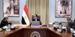 رئيس الوزراء يوجه بالانتهاء من صياغة جدول زمني لخطة إعادة هيكلة الهيئات الاقتصادية