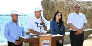 رئيس الوزراء: مشروع تطوير شرق الإسكندرية أو "أبوقير الجديدة" معجزة حقيقية يتم تنفيذها في صمت دون الحديث عنها كثيراً