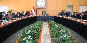 وزيرة التضامن الاجتماعي تترأس الاجتماع الأول للجنة العليا لمبادرة "حياة" للتصدى لقضية الطفل في وضعية الشارع