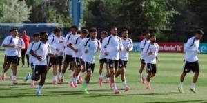 منتخب مصر يتدرب فى ملعب جونزاجا استعدادا لمباراة نيوزيلندا (صور)