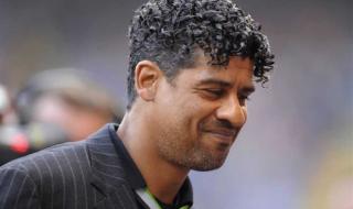 مفاجأة.. ريكارد يعود إلى تدريب برشلونة من جديد بعد رحيل تشافي