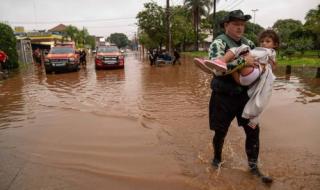 فيضانات هائلة تجبر 70 ألف برازيلي على ترك منازلهم