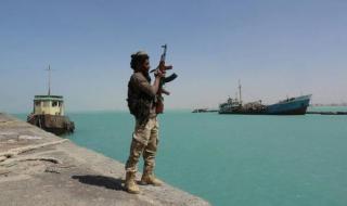 البحرية البريطانية تتلقى بلاغا عن واقعة قرب ميناء المخا اليمني