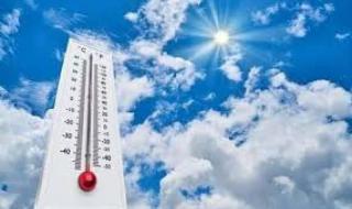 طقس اليوم الخميس.. شديد الحرارة رطب نهارا مائل للحرارة رطب ليلا.. والعظمى...