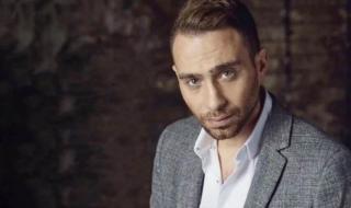 حسام حبيب يتحدث عن عروسه بعد أنباء ارتباطه تصدر اسم الفنان حسام حبيب محركات البحث بعد أن انتشرت بعض الأخبار حول ارتباطه بفتاة من خارج الوسط الفني وذلك ب إقرأ المزيد