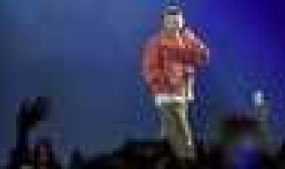 العالم اليوم - بعد انتقادات لأدائه.. جاستن تيمبرليك يعلن إصابته بداء "لايم"