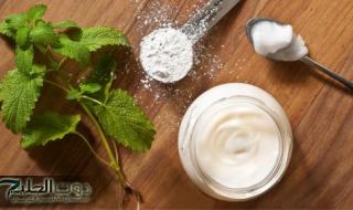 "مش هتشتري مزيل عرق تاني"..سر مزيل العرق الطبيعي اللي بيخلي ريحتك فل طول اليوم ومن غير ما يسمر