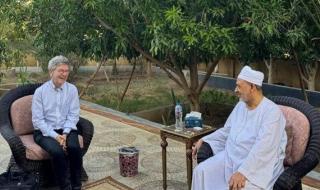 شيخ الأزهر يستقبل المفكر العالمي جيفري ساكس بمنزله في الأقصر