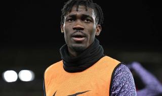 العالم اليوم - أزمة جديدة للاعب توتنهام بيسوما.. و"غاز الضحك" يعود للواجهة