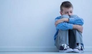 ما الذي يرفع خطر التوحد؟