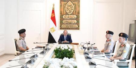 الرئيس السيسي يوجه بسرعة الانتهاء من مشروعات الهيئة الهندسية للقوات المسلحة