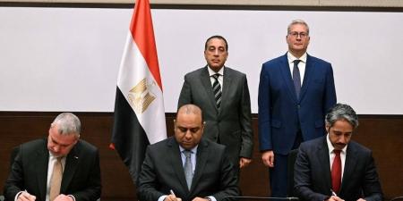 البترول تتعاون مع إكسون موبيل وقطر للطاقة لربط اكتشافات الغاز القبرصية بمجمعات الإسالة المصرية