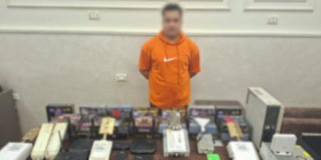 ضبط شبكة لفك شفرات القنوات المشفرة وبثها بدون ترخيص في المنوفية