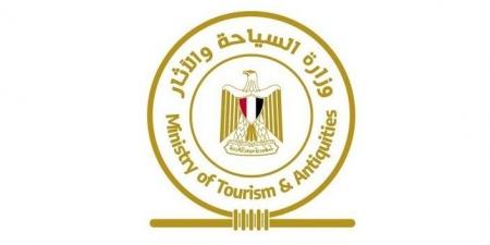 وزير السياحة يناقش استعادة الآثار المصرية المهربة مع الجانب الأمريكي