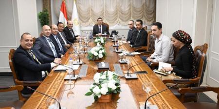 وزير الشباب والرياضة يبحث مع اتحاد الوشو كونغ فو خطة التطوير ودعم المنتخبات الوطنية