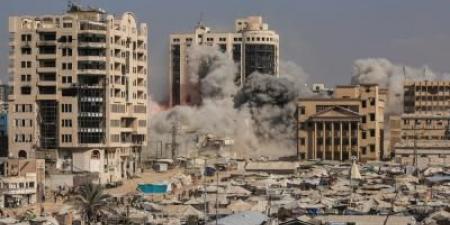أخبار اليمن : استشهادُ فلسطيني في قصف الاحتلال الإسرائيلي وسط قطاع غزة