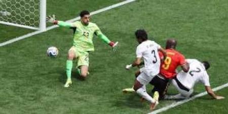 مصر تفرّط بأول انتصار في كأس العالم