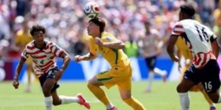 منتخب الولايات المتحدة يهزم أستراليا بثنائية ويتأهل لدور الـ 32 بكأس العالم