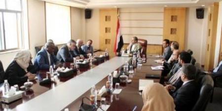أخبار اليمن : نائب وزير الخارجية: لن نقبل باستمرار العدوان والحصار