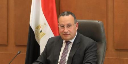 وزير التعليم العالي يهنئ جامعة المنصورة بمناسبة اكتشاف علمي عالمي جديد في مجال الحفريات الفقارية