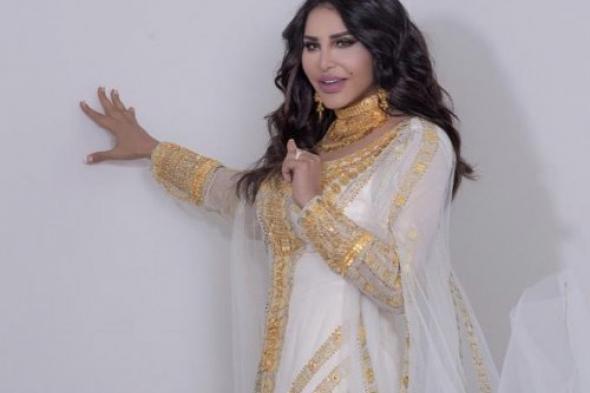 إعتزال الفنانة أحلام الغناء وتوجهها لحفظ القرآن يشعل السوشيال ميديا.. هل الحرب السبب؟!!