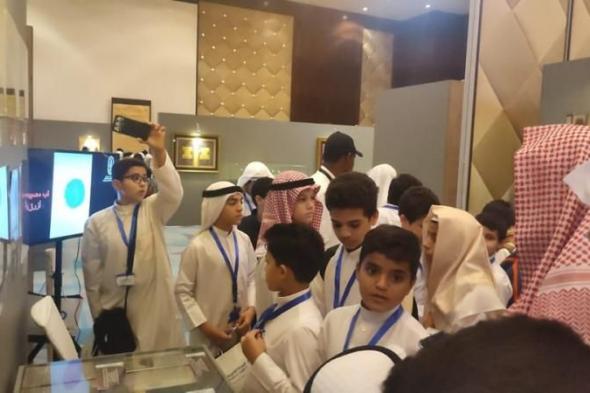 إقبال كبير على جناح «البحوث الإسلامية» بمعرض «في صحف مكرمة» بالكويت