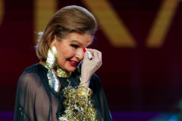 يسرا تتضامن مع الشعب اللبناني .. ماذا فعلت