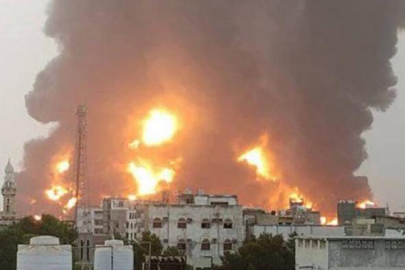 عشرات الغارات الإسرائيلية على ميناء ومطار الحديدة باليمن