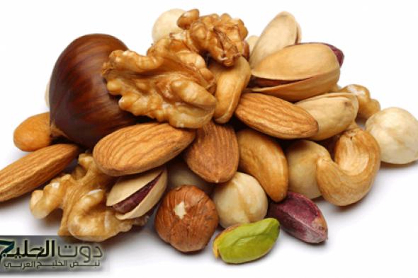 عيلة كاملة كانت هتموت بسببها؟!.. احذر هذه الأنواع من المكسرات تناولها سبب في خطر الوفاة.. عشان متجيش تقول معرفش!!!