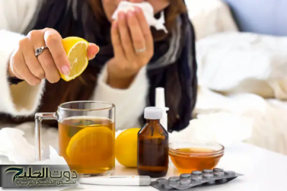 لا هتروحي لدكتور ولا صيدلية.. المشروب السحري اللي هيوقف الكحة تمامًا وبمكونات بسيطة وفعالة