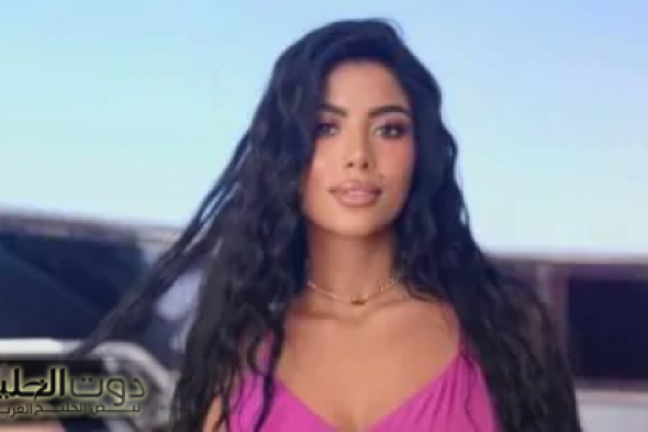 كاجوال لافت.. كارولين عزمي تثير الجدل بظهورها الأخير